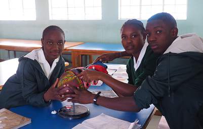 Ponhofi Bio Lab Students Posing