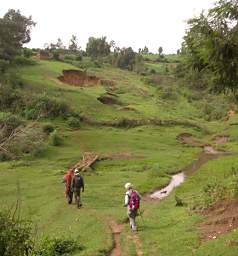  Hiking Down