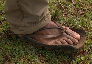  Tire Sandals